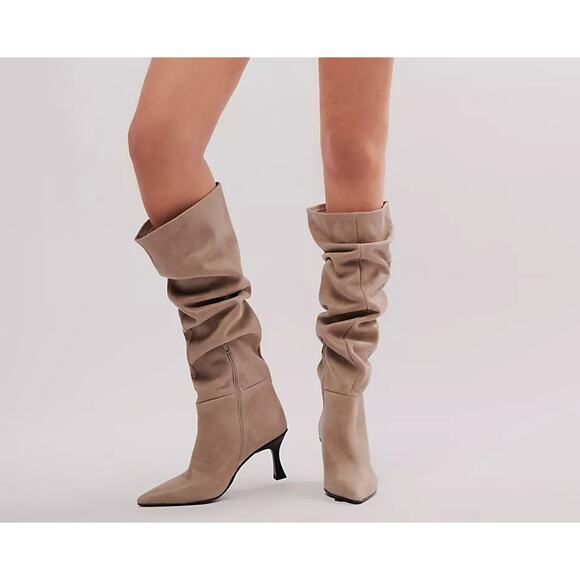 Free People Rocky Slouch Boots Grey/Nickel Leather Sz 6 US 36 EU NIB Modern Chic - Picture 1 of 16